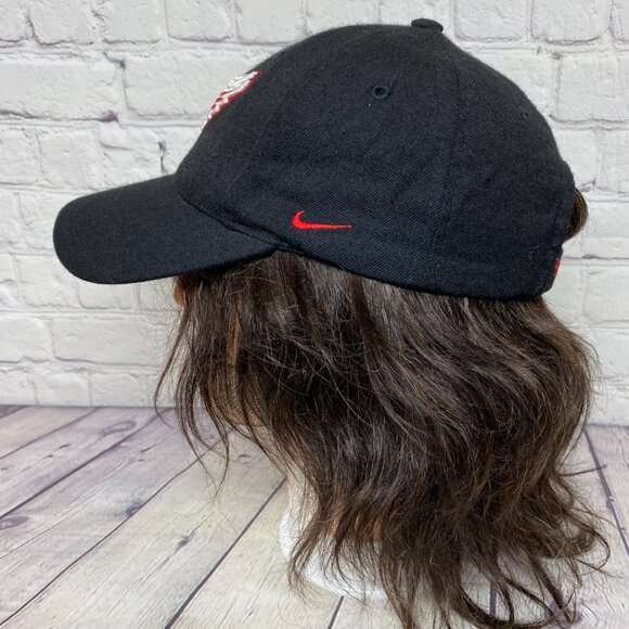Vintage Nike Team Hat Wool Cap Detroit Red Wings Black Embroidered NHL Hockey - Picture 2 of 11